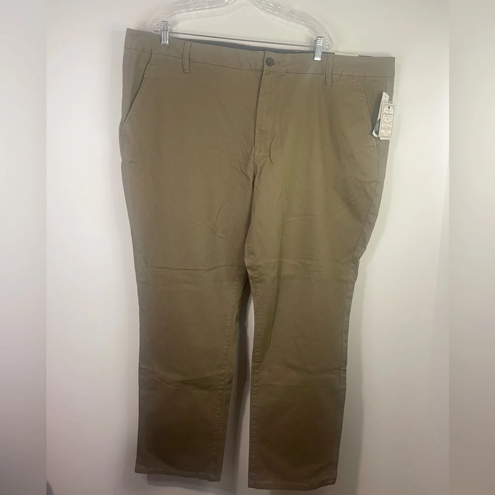 Flag & anthem‎ Classic Men's Khaki Chinos.